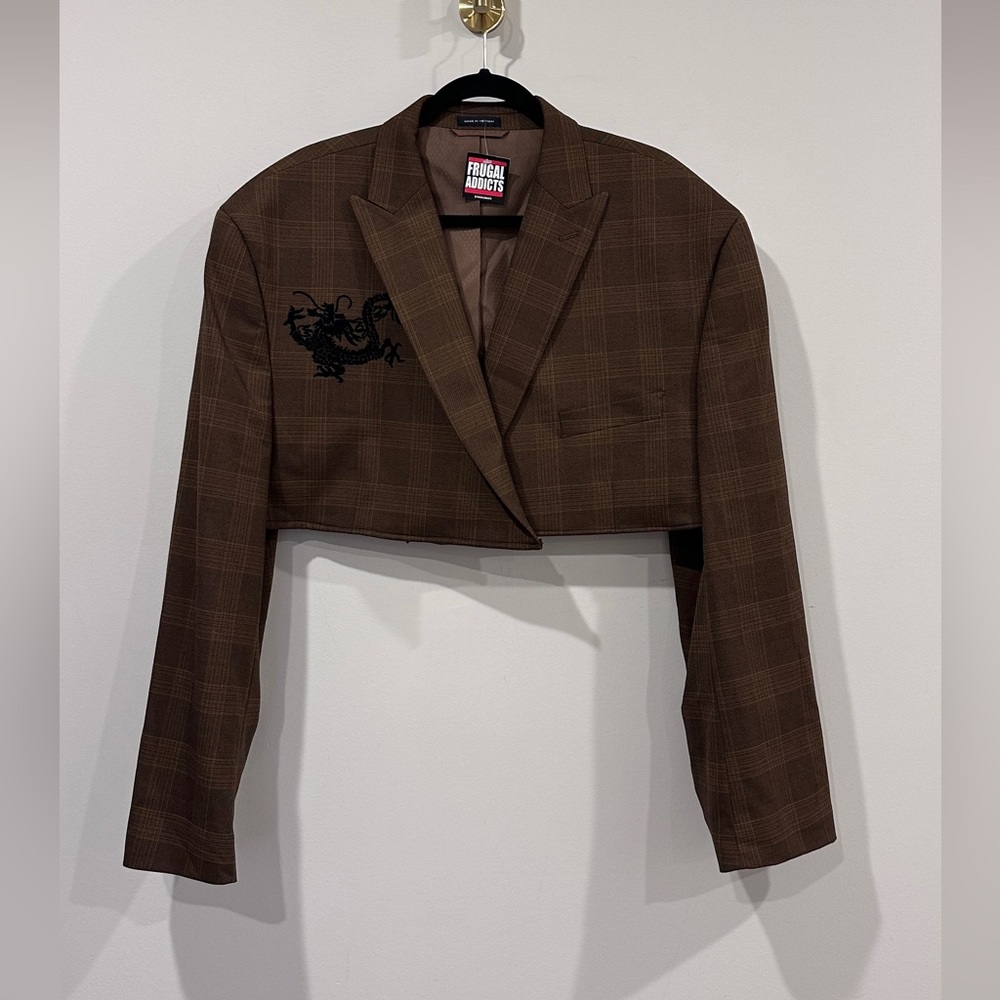 Upcycled Vintage Dragon Patch Cropped Boxy Oversized Fit Blazer Refashioned